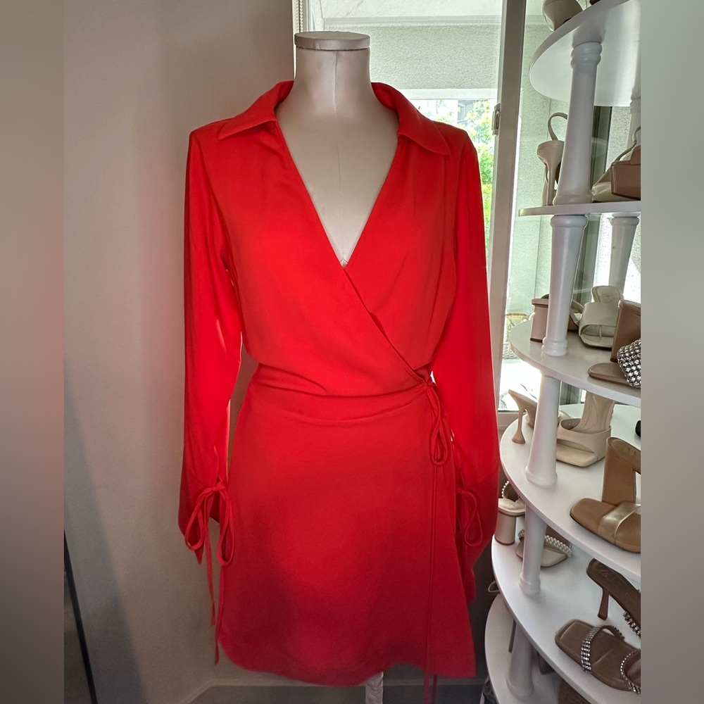 H&M tie front dress